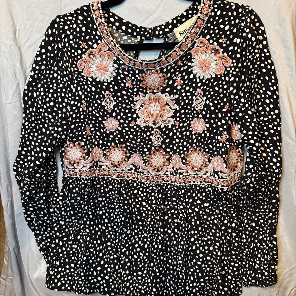 Savanna Jane Black and Pink Embroidered Blouse